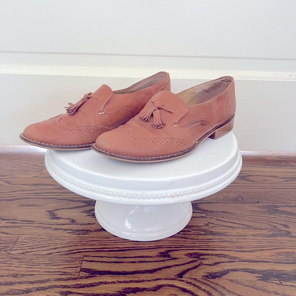 Steven by Steve Madden - Miranda wingtips - camel - leather - size 10